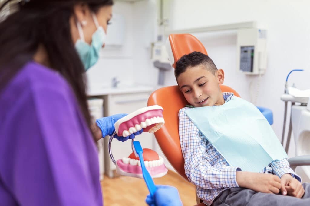 6 ideias para atrair clientes na odontologia | 1 | Tracione